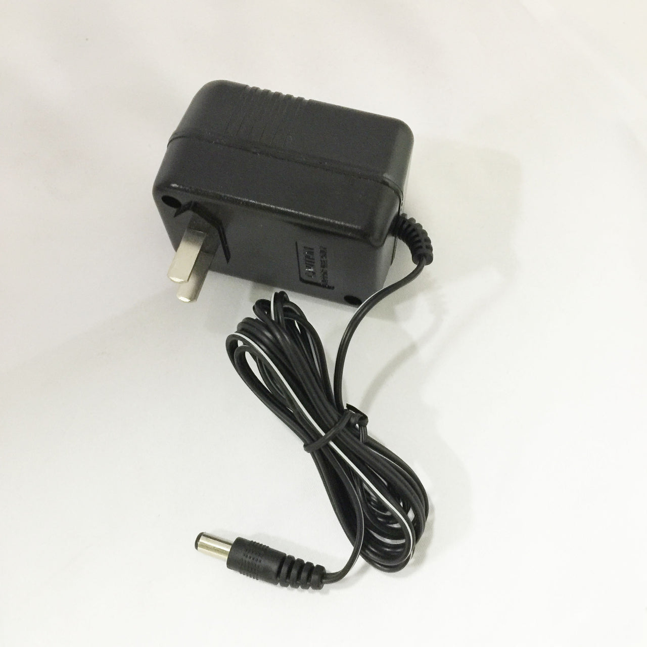 AC Adaptor for Azzota pH meters with input 110 V, output 9V